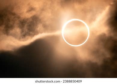 2023 Ring Fire Annular Solar Eclipse Stock Photo 2388850409 | Shutterstock