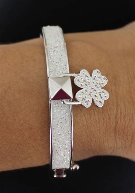 Lucky Clover Silver & White Bracelet w Swarovski Elements Oliver Weber