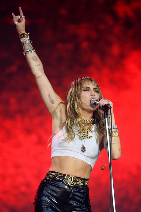 Miley Cyrus – Performing on the Pyramid Stage at Glastonbury Festival-13