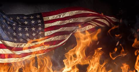 FACT CHECK: Did an NFL Player Burn an American Flag in a Locker Room?