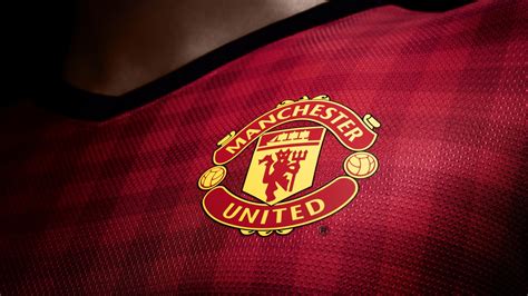 Wallpaper : T shirt, red, logo, flag, brand, clothing, Manchester United 1920x1080 - Pc7 ...