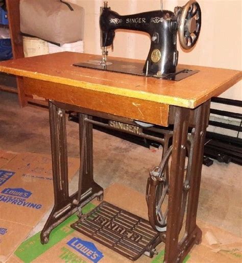 Manual Singer Treadle Sewing Machine