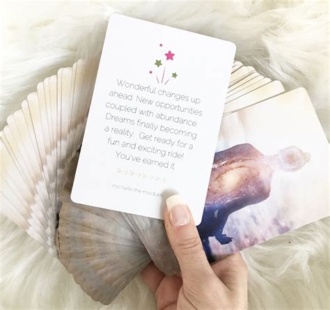 EXPLORING ORACLE CARDS — MICHELLETHEMEDIUM