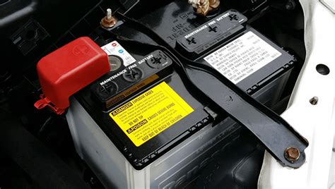 How Long Does a Car Battery Last? The Answer Might Surprise You - The Vehicle Lab