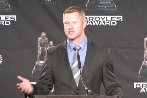 Oregon OC Scott Frost Tells Story About Marcus Mariota and 'Fat Women ...