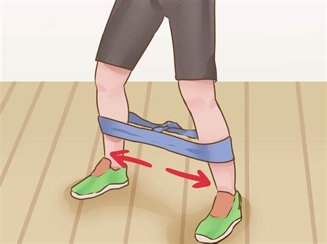 3 Ways to Use Resistance Bands - wikiHow