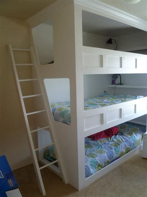 I love this triple bunk!!! | Triple bunk, Diy bunk bed, Bunk beds