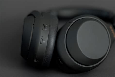 Bose QuietComfort Earbuds vs. Sony WH-1000XM4 vs. Bose QuietComfort 35 | Markus Kniebes