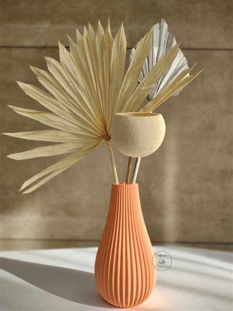 Fluted Vase for Modern House, Vase for Dried Flowers, Textured Ridged Flower Holder for ...