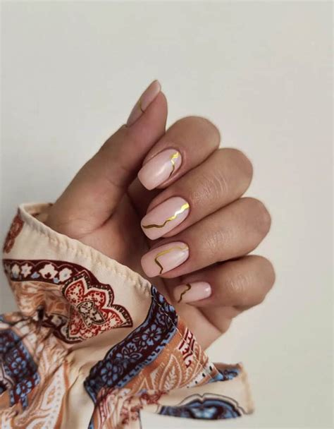 25+ Stunning Beige Nails That Are Anything But Bland!