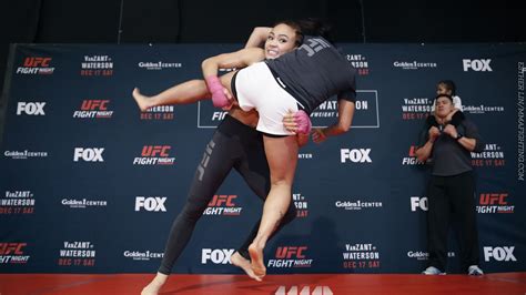 Michelle Waterson UFC on FOX 22 open workout - MMA Fighting