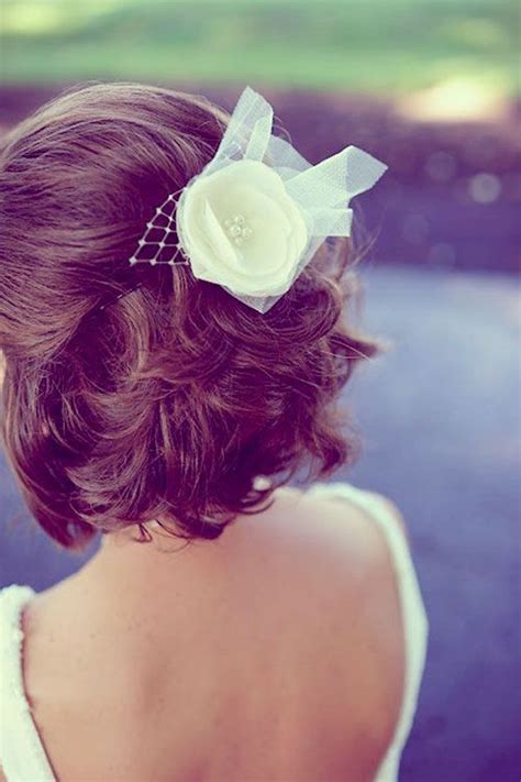 16 Romantic Wedding Hairstyles for Short Hair | weddingsonline | Romantic wedding hair, Short ...