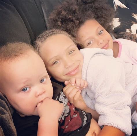 Curry babies | Stephen curry family, Ayesha and steph curry, The curry ...