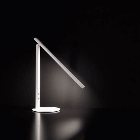 Lampe de bureau LED Ideal avec variateur intensité | Luminaire.fr