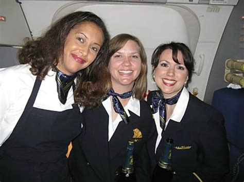 Continental Airlines Cabin Crew | Flight attendant life, Airline cabin crew, Continental airlines