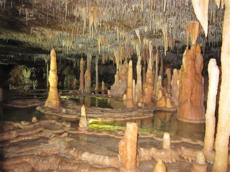 Inside the Royal Cave, Buchan Caves, Victoria, Australia | Incredible ...