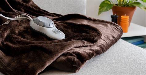 5 Best Electric Heated Blankets in 2023 | SKINGROOM