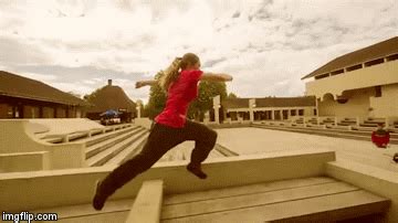 Parkour/ Free running women | Parkour workout, Parkour for beginners, Parkour training