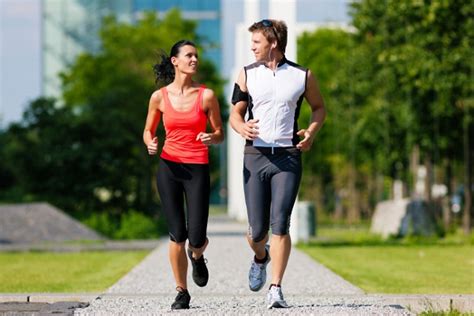 Brisk Walking - Tips to Fitness Exercise | SoPosted.com