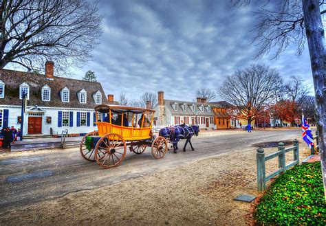 Williamsburg, Virginia (A Visitor's Guide)