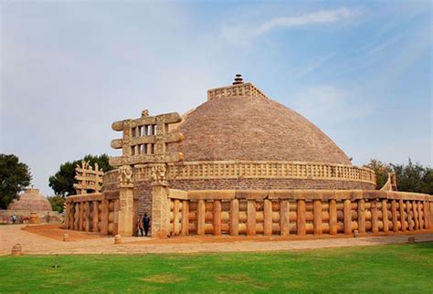 Great Stupa at Sanchi: Glorious Buddhist Monument - Travel