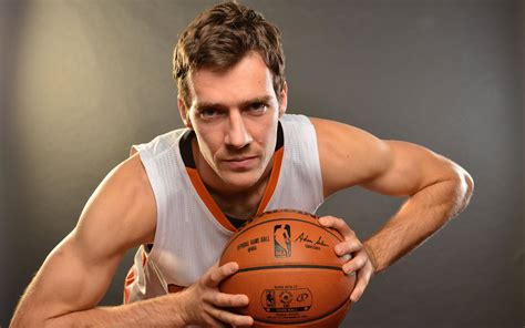 Downloaden 4k Basketball Goran Dragić| Wallpapers.com