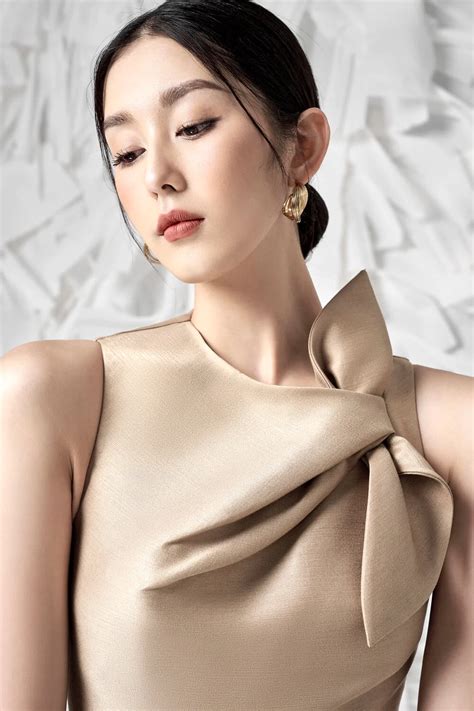 Women's Linda A-line Sleeveless Glossy Taffeta Midi Dress S/M/L Gold - MEAN BLVD | Pattern ...