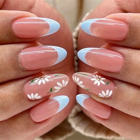 French Tip Nails Ideas 2025 - Lina Veronique