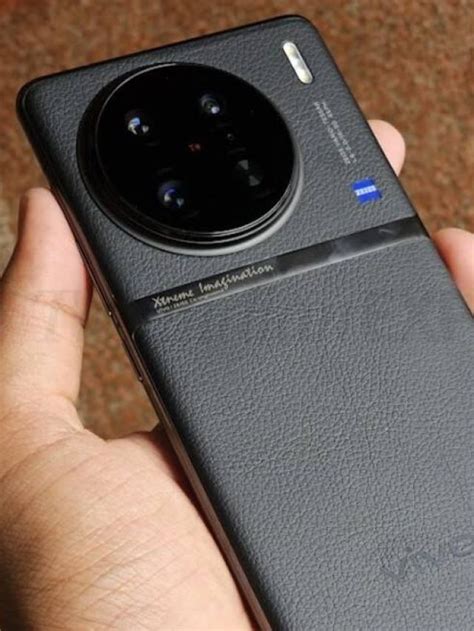 Vivo X90 Pro visual review: Exceptional camera phone | The Indian Express