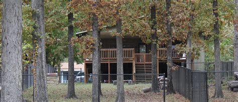 Pine Cove Cabin Vacation Home | Pine Cove Cabin Vacation Rental on Lake O’ The Pines, Texas