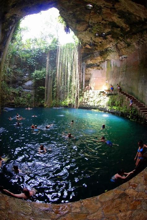 Sacred Cenote in Chichén Itzá - Places To See In Your Lifetime