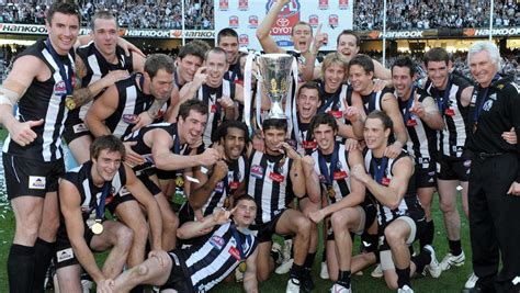 Collingwood 2010 premiership team was on verge of a dynasty, what happened? | The Courier-Mail