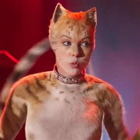 Taylor Swift's Cat Impression Shows She Was Truly Purr-fect for Her Role in Cats - E! Online ...