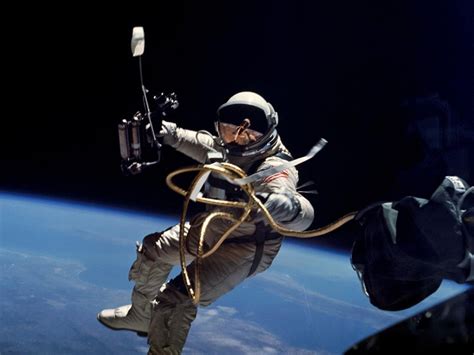 NASA Project Gemini - Space Suit | hubpages