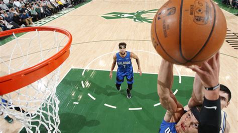 NBA highlights on Dec. 9: Bucks top Magic for 15th straight win - CGTN