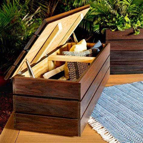 How to Build an Outdoor Storage Bench (DIY) | Family Handyman