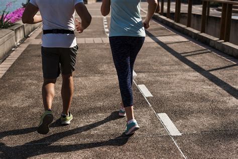 People jogging at park | Premium Photo - rawpixel