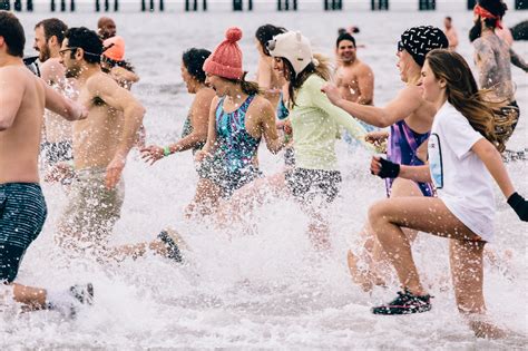 New Year's Day Polar Bear Swim, Coney Island — Barry Yanowitz Photography