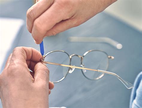 Looking to repair your glasses? Read to learn more! | Vision Express