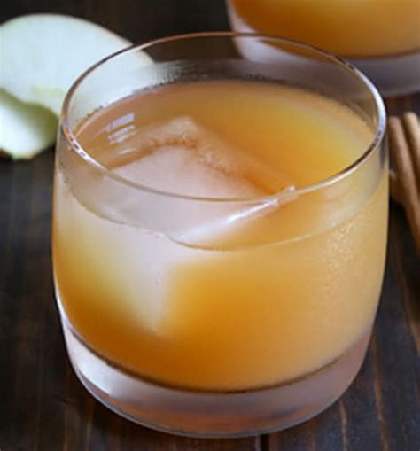 Which Alcohol Goes Best With Apple Cider?