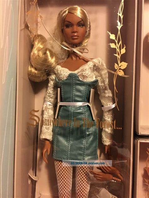 NRFB Integrity Fashion Fairytale Sweet Dreams Nadja Gift Set With