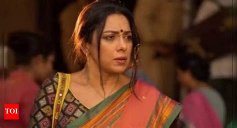 Casting curvy leaked xxx at the last moment trip to New