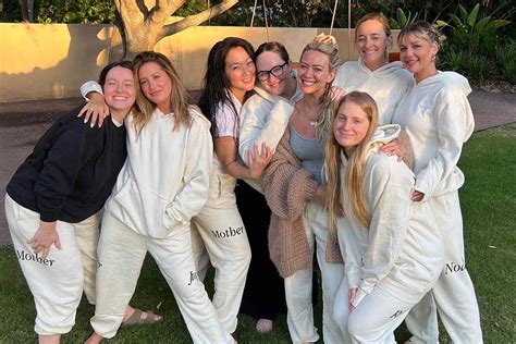 'The View' Hosts Question How Ashley Tisdale Handled Her ‘Toxic’ Mom