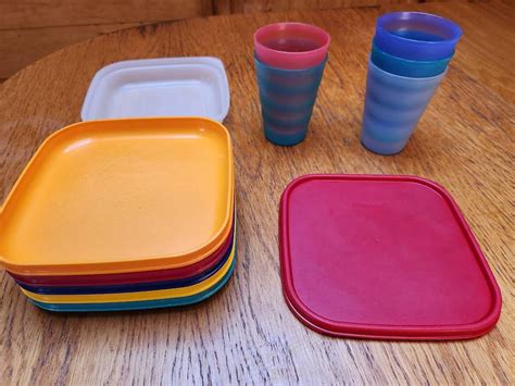tupperware tellerbecher je stk besteck diverse deckel doccasion