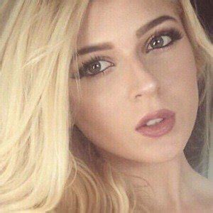 Lindsay Capuano (Instagram Star) - Idade, aniversário, biografia, fatos