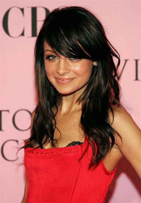 18歳になったニコール・リッチーの娘ハーロウ、イメチェンした最新姿に驚きの声続出