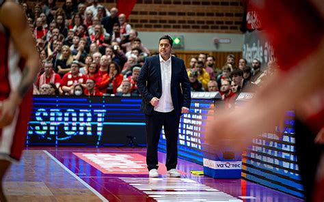 Asian porn dance i didn’t take a car, but parking was ample.