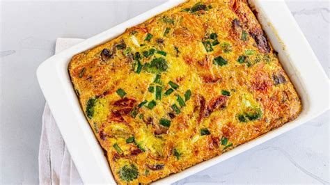 I hate the smell and texture of eggs. She forced me to eat her