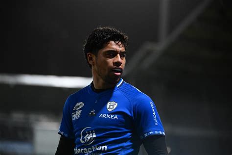 Hayley williams qtsnackirl she truly matches her amazing