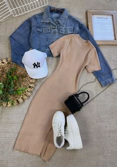 by Angie charlotte🪩 Riggs on Atuendos. | Model outfits, Pretty ...